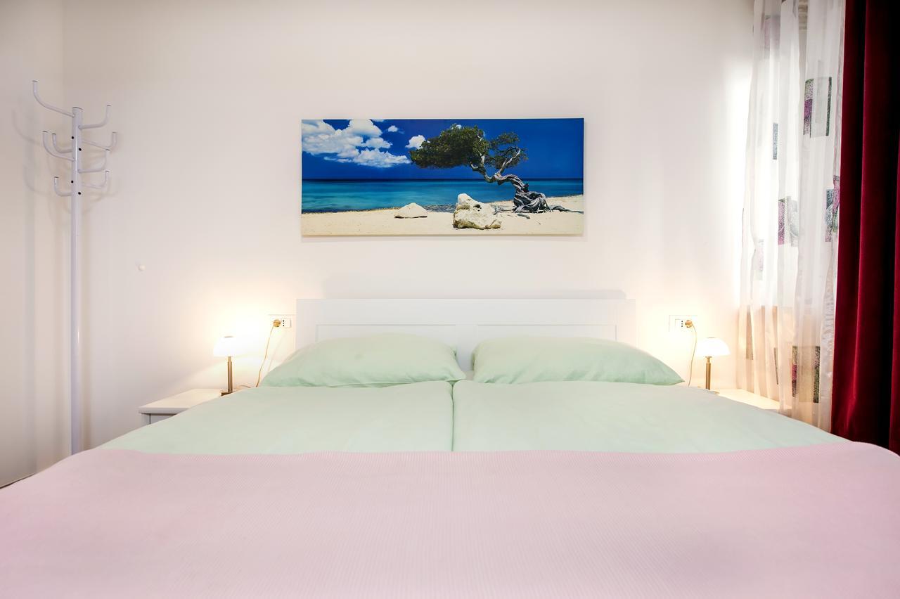 La Svalba Rooms & Studios 로비니 외부 사진