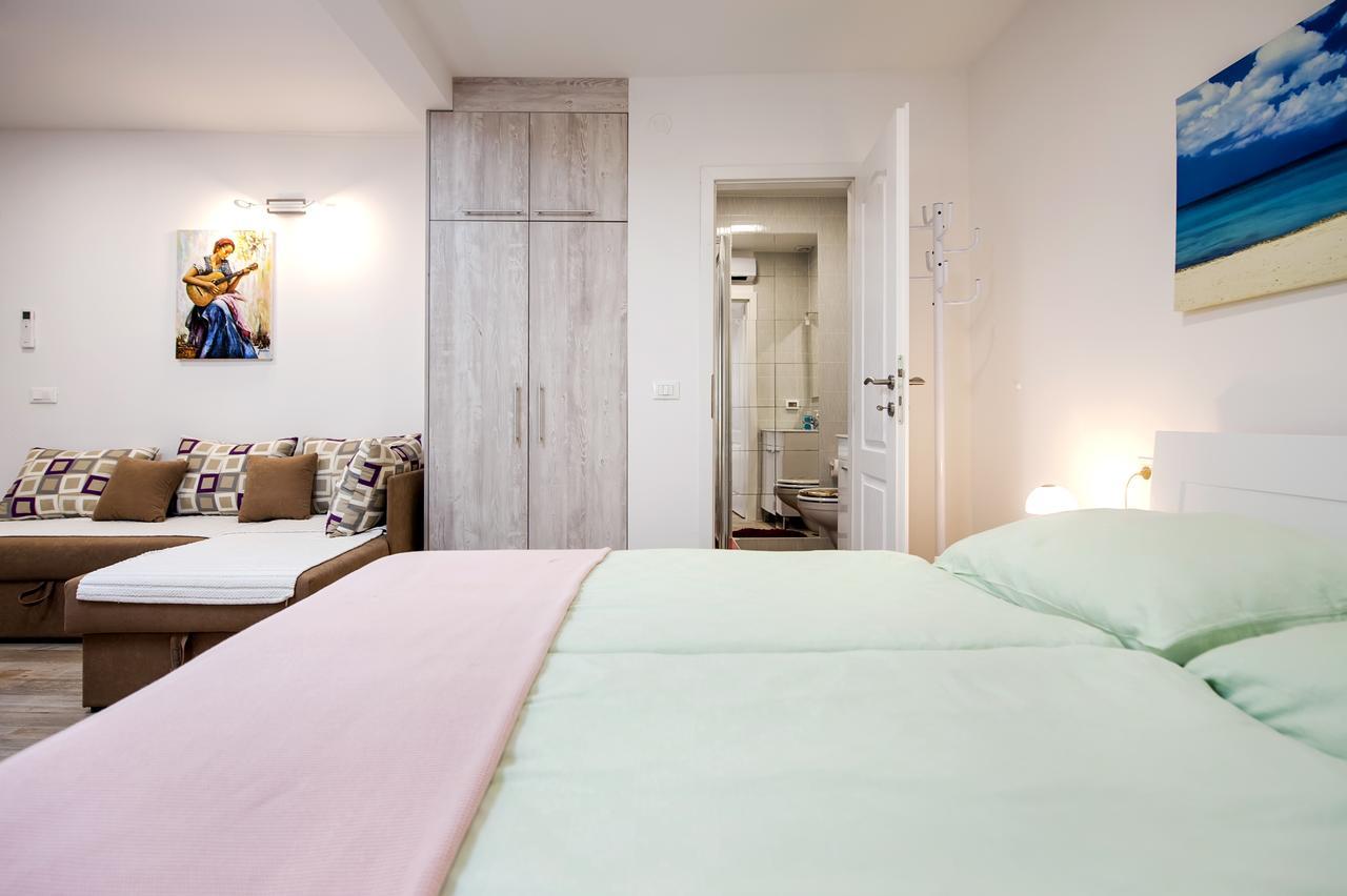 La Svalba Rooms & Studios 로비니 외부 사진
